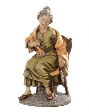 Old Woman with spindle cm 30